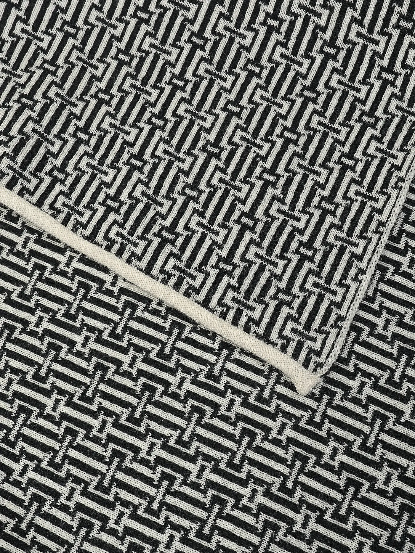 RUDOLF VIENNA | Decke -  Plaid HERMESVILLA | 